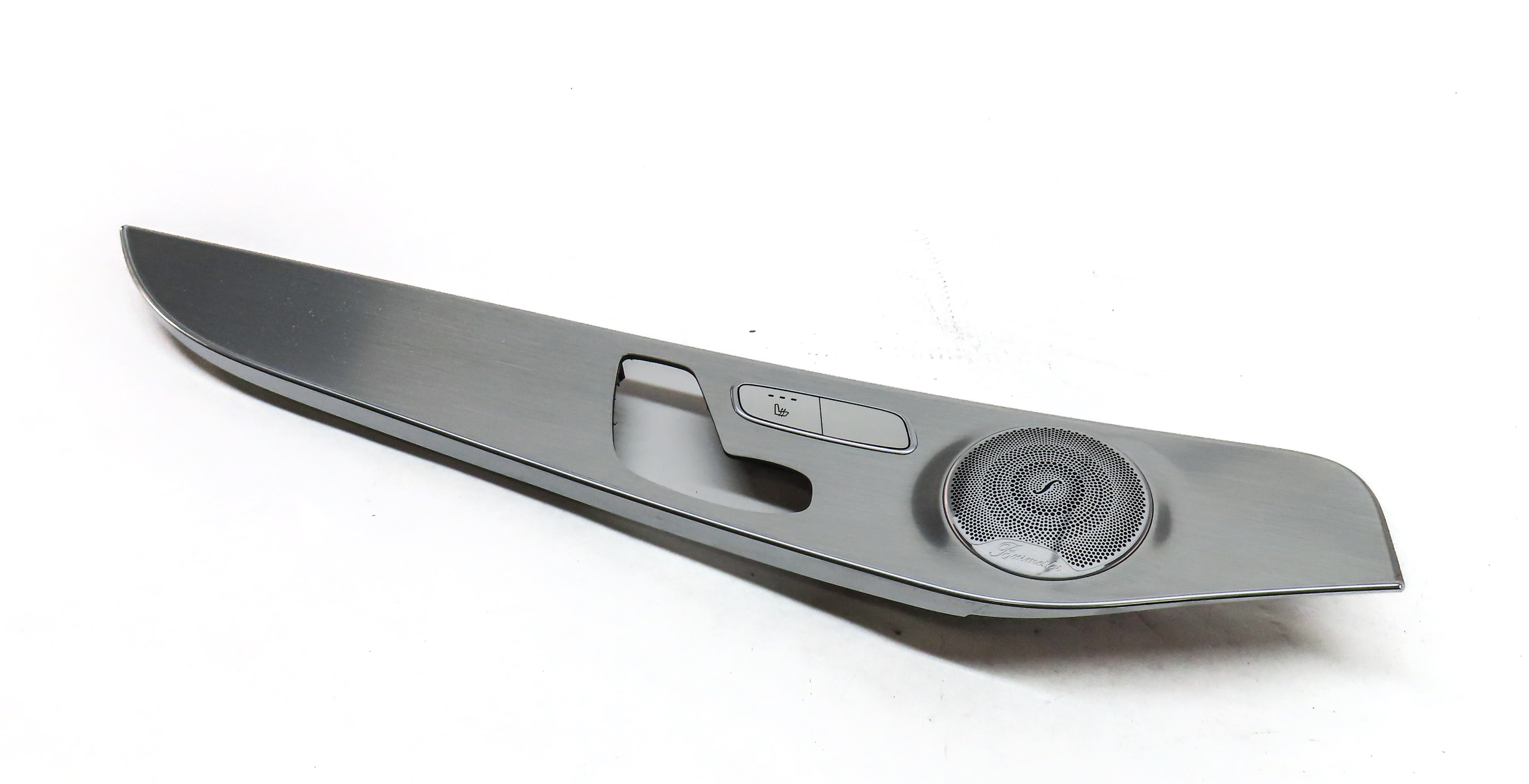 19 MERCEDES GLC300 (X253) FRONT LEFT DRIVER DOOR BURMESTER SPEAKER GRILLE COVER — exact item pictured